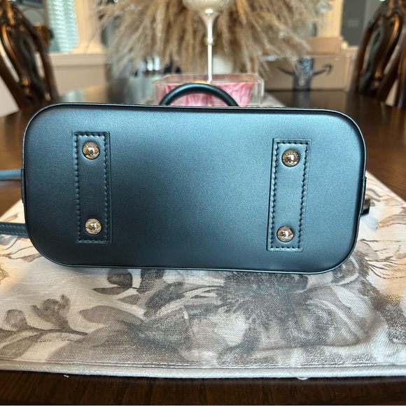 💗 SOLD 💗 LOUIS VUITTON Monogram Alma BB Steel Blue - Picture 6 of 11